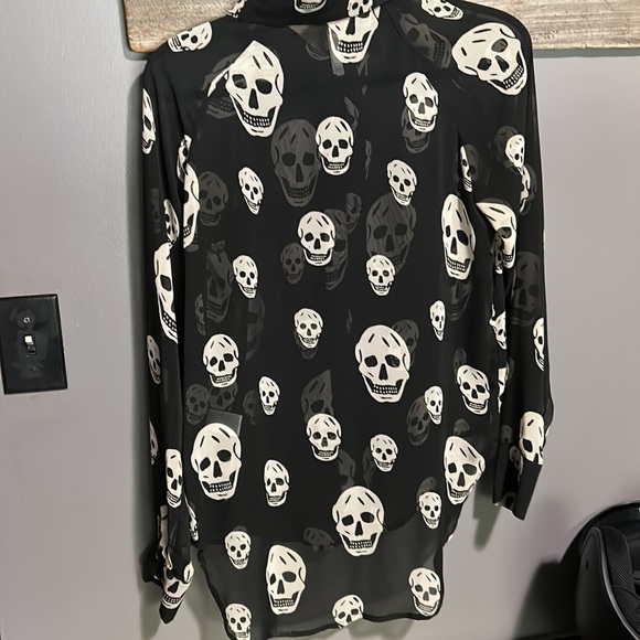 Y2K vintage Boutique Sheer Skull blouse - Picture 5 of 10